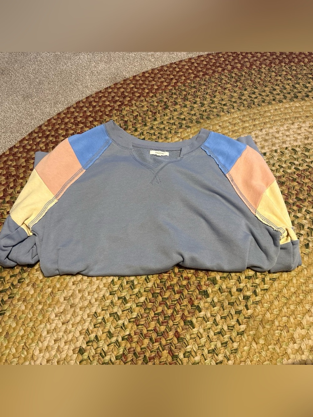 Womens Colorblock Crewneck Sweatshirt - Blue